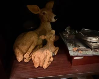 Resin Doe and Fawn Figurine