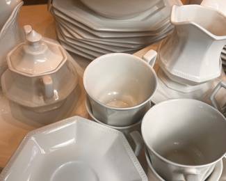 English white China Service for 8 plus Serving pcs