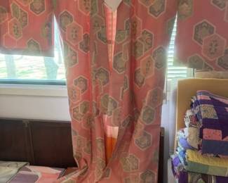 Kimonos. Full length and short   BRILLIANT C OLORS