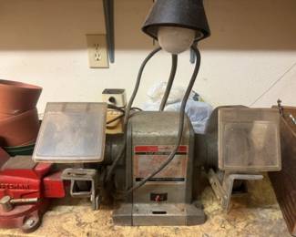 Grinder 1/2 horsepowered 