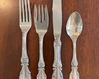 Reed & Barton Sterling Silver, ‘Burgandy’, service for nine, total of 44 pieces. 