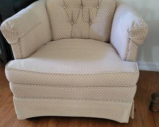 Club chair, 1 of2