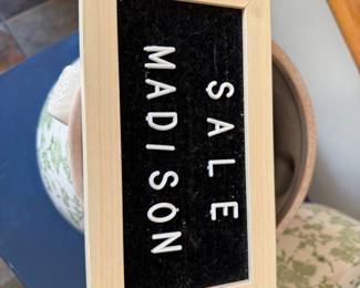 Sale Picture