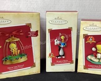 Hallmark Looney Tunes ornaments