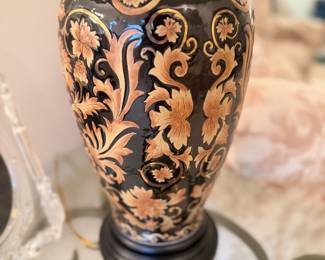 Base of a porcelain lamp