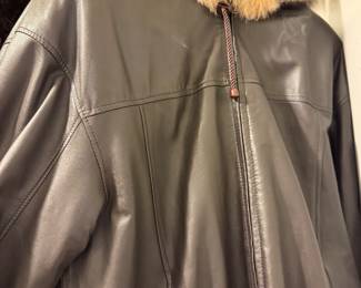 Leather ladies jacket with fox fur collar