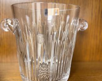 Crystal ice bucket