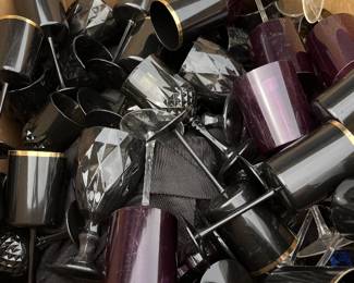 Black and purple plastic cups 
