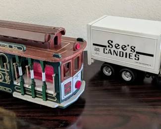 Collectible Ertl Sees Candies Delivery Truck Bank  SF Cable Car