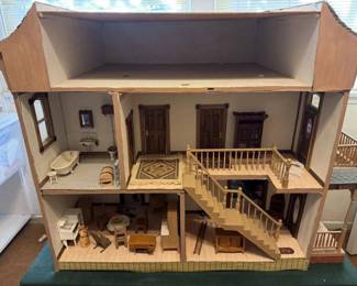 Handmade Victorian Dollhouse 1894 Kissig Home San Diego 2Story Wood, Furniture