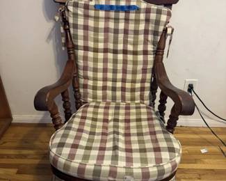 Charming Spindle Arm Wood Armchair Plaid Seat Back Cushion Skirt Country Cottage