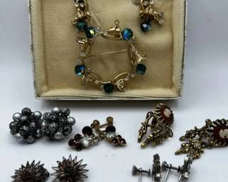 Retro Clip ScrewBack Earring Assortment Green Crystal Wreath Brooch Cameo Pearl