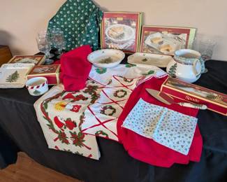 Festive Spode Christmas Tree Serveware Lot with Furio Pitcher, Holly Glasses
