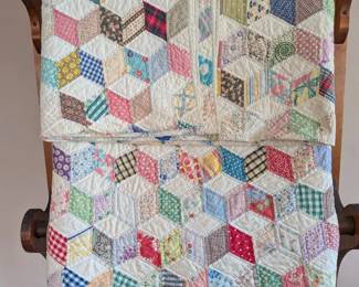 Colorful Handmade Quilts Tumbling Blocks, Blue Ring Pattern, Floral Tablecloth