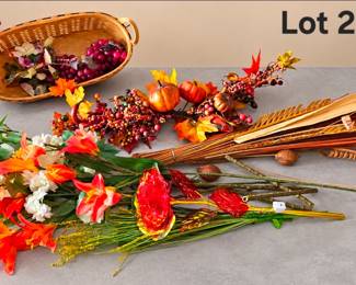 Lot 20 Seasonal floral decor