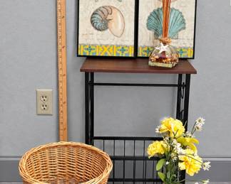 Lot 106 Wall decor, magazine rack, more
