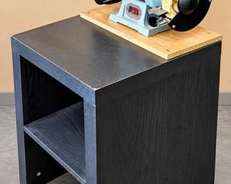 Lot 40 Bench grinder