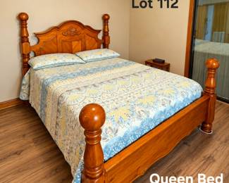 Lot 112 Queen bed and linens