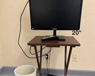Lot 117 Samsung TV