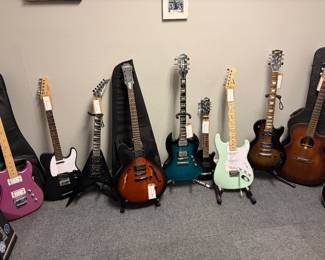 Kramer, Jackson, Epiphone, Gibson & Martin Guitars 