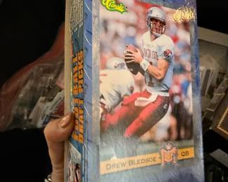 VINTAGE BASEBALL CARDS