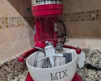 Kitchen Aid Mixer with Attachments