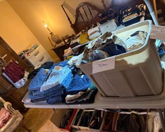 VINTAGE JEANS