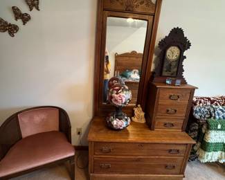 Dressed with mirror & glove drawers - antique clock & lamp