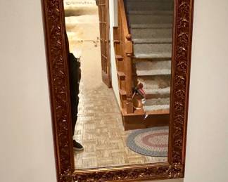 Lower level foyer, mirror & table set
