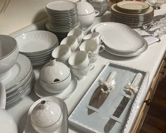 Rosenthal Continental China "Lotus" Dinner & Coffee Service by Bjorn Wiinblad