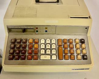 Victor 4900 : 1970's