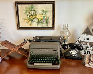 Vintage typewriter 