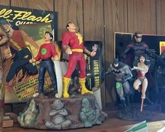 Shazam, Batman, Wonder Woman, Robin