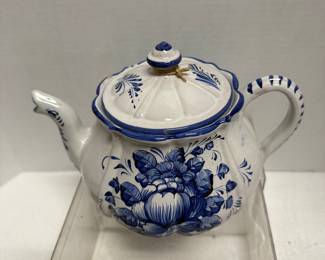 Tea Pot