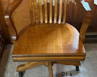 Vintage oak rolling office chair