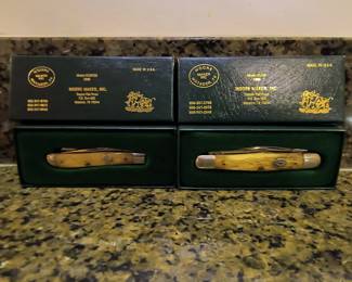 Moore Maker Custom Pocket Knives