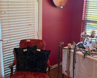 All items in this sale are individually posted for pre-offers at the following link: https://estatesalefinder.net/estate-sales/tx/fairview/fairview-gated-hoa-sale-c8b7?from=dashboard&tab=active&view=buyer