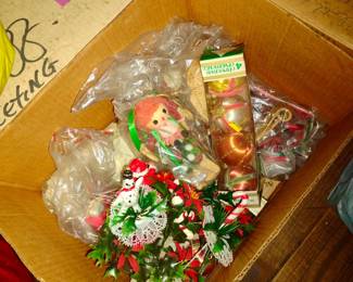 Garden Estate Sales is in Clifton. Old Home PACKED With Vintage & Antique Contents!!, photo 4 of 40
