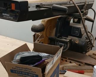 DeWalt 7770 Powershop Radial Arm Saw