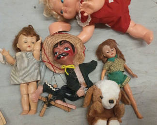 Lot 10: Vintage doll and toy lot 