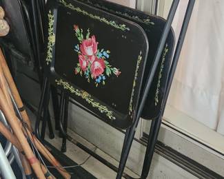 Vintage tv trays