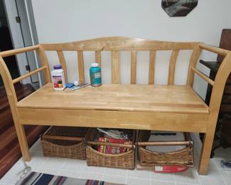 Storage bench