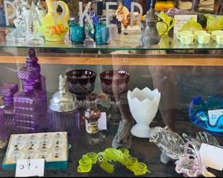 Lots of Knick Knacks - Smalls