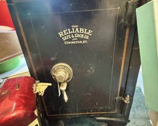 Old Reliable Safe