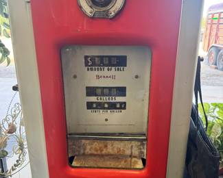 Bennett Gas Pump