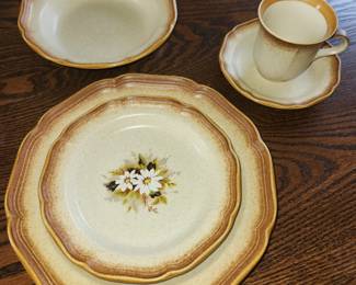 Vintage Tage Mikasa dish set