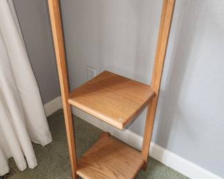 Plant stand