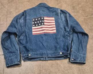 35 VintageRalphLaurenAmericanFlagDenimJacketSizeM