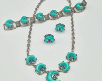 27 Vintage1950sGreenMoonglowLuciteJewelrySet