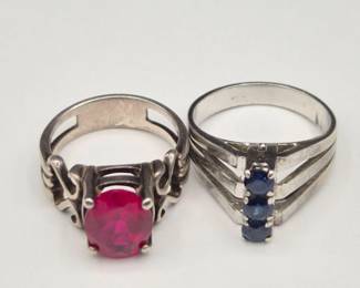 51 PairofPetiteVintageSilverandGemstoneRings